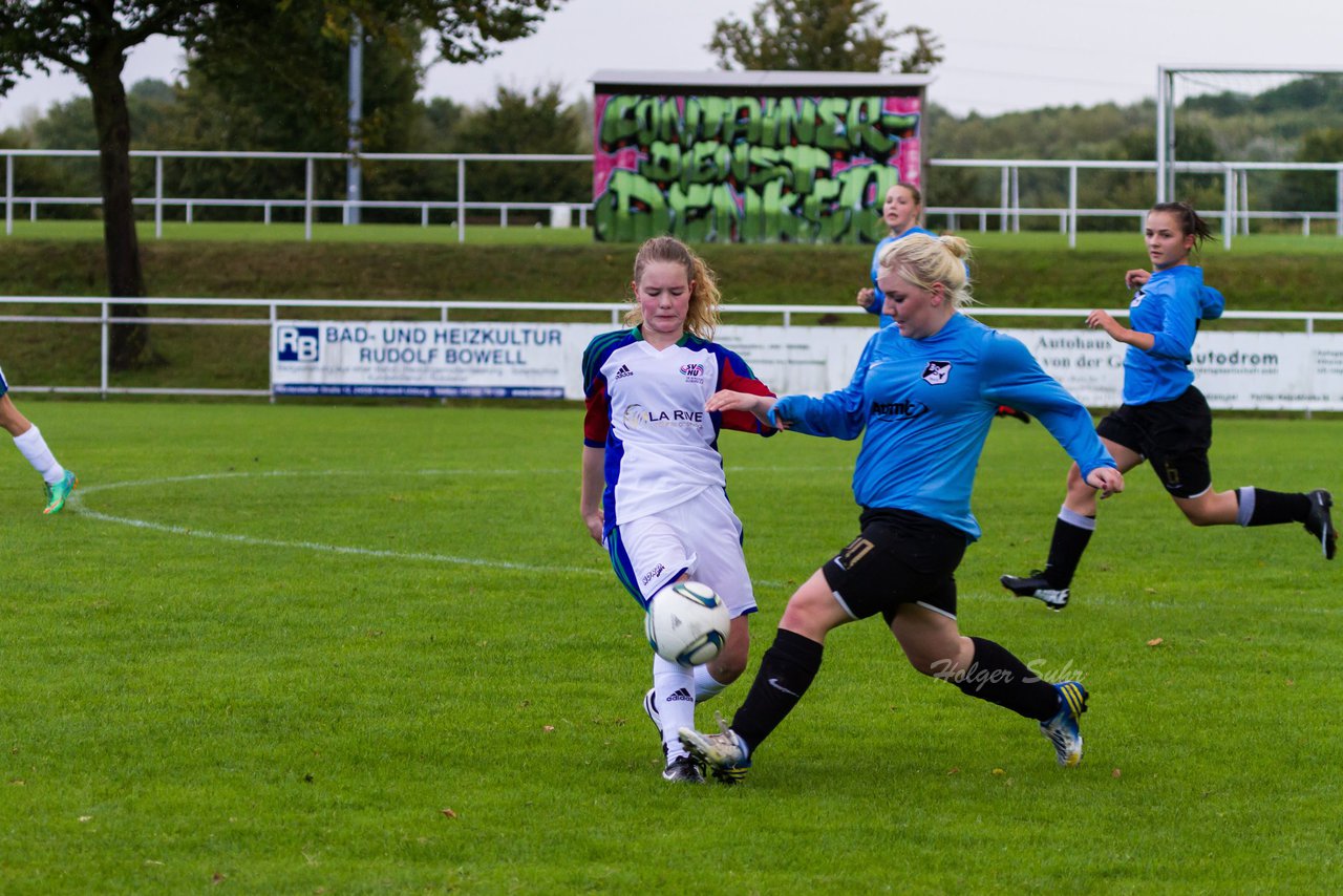 Bild 147 - B-Juniorinnen SV Henstedt Ulzburg - Frauen Bramfelder SV 3 : Ergebnis: 9:0